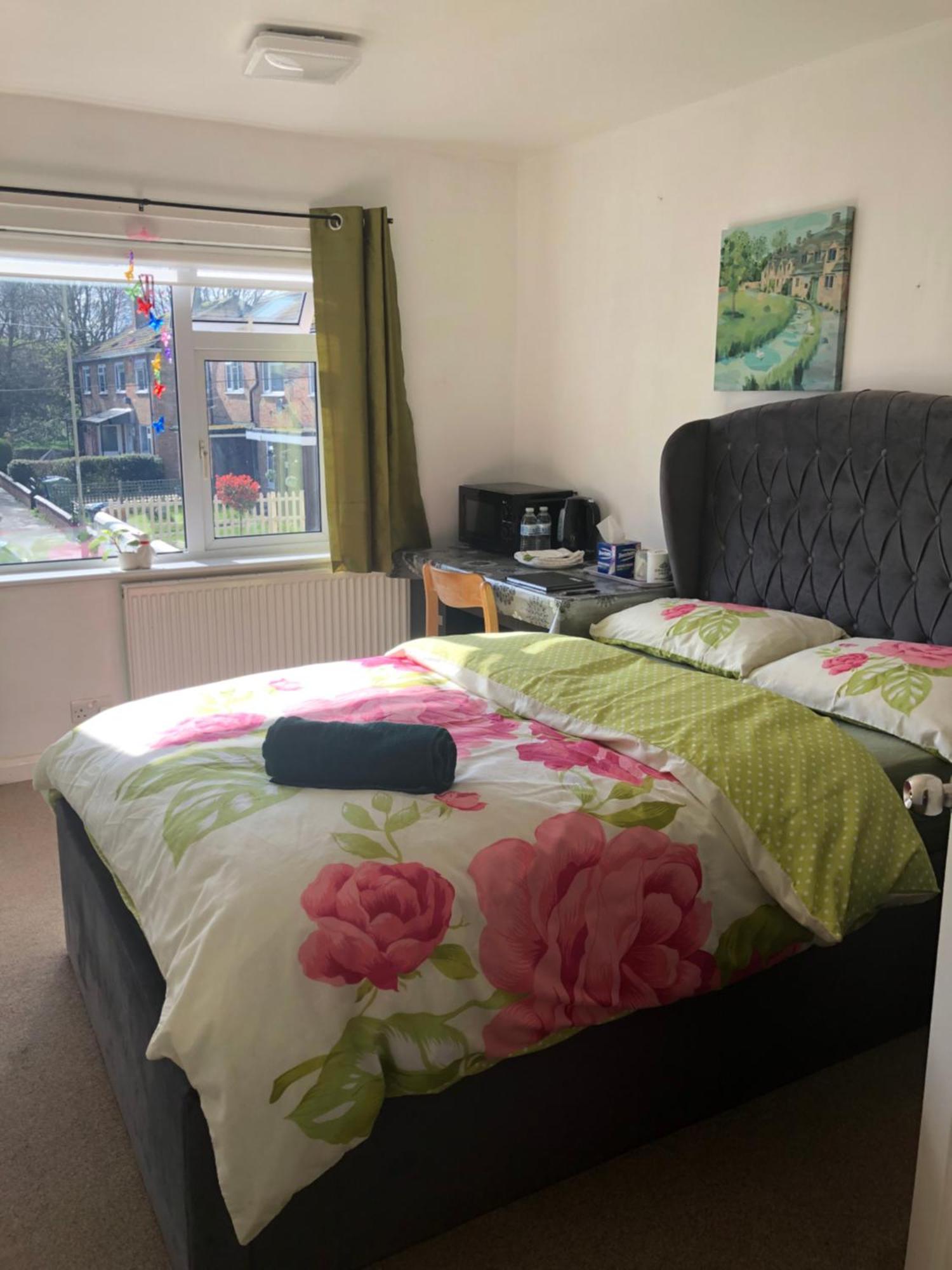 34 Furlong Close In A Homestay *